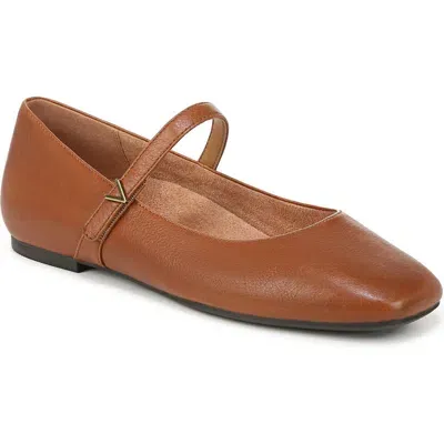 Vionic Alameda Mary Jane Flat In Tan Leather