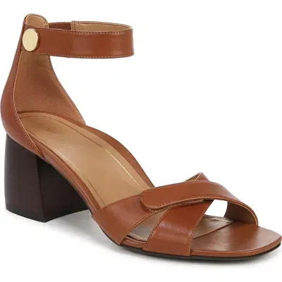 Vionic Salinas Block Heel Sandal In Tan