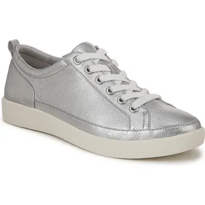 Vionic Winny Sneaker In Gray