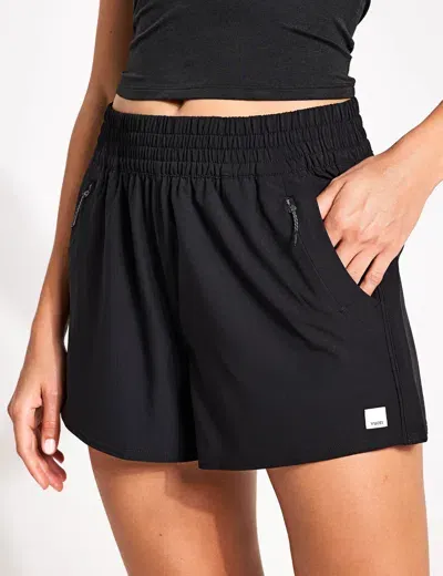 Vuori Dash Short 2.0 In Black