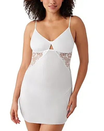 Wacoal Dramatic Interlude Chemise In White