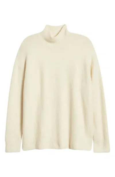 Wyeth Greer Turtleneck Cream