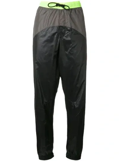 Marcelo Burlon County Of Milan Vi. Si. Ones Tape Track Pants In Black