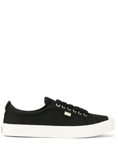 Cariuma Oca Low Black Suede Sneaker In Black/khaki