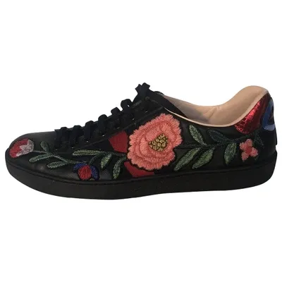 Pre-owned Gucci Ace Leather Low Trainers In Black