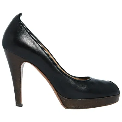 Pre-owned Hugo Boss Leather Heels In Black