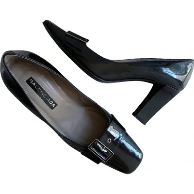 Pre-owned Balenciaga Patent Leather Heels In Black