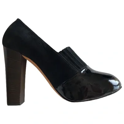 Pre-owned Carven Leather Heels In Black