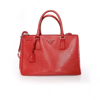 Pre-owned Prada Galleria Leather Handbag In Red