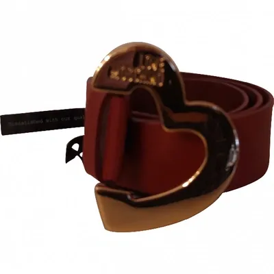 Pre-owned Moschino Leather Belt In Red