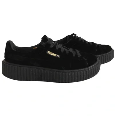 Pre-owned Puma Velvet Trainers In Black