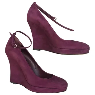 Pre-owned Gucci Heels In Purple