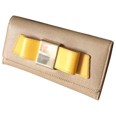 Pre-owned Ivanka Trump Wallet In Beige