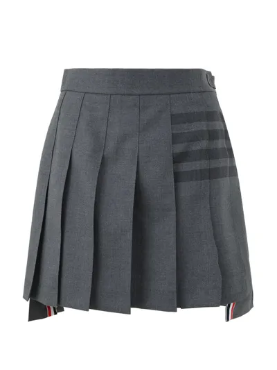 Thom Browne 4-bar Pleated Flannel Mini Skirt In Medium Grey