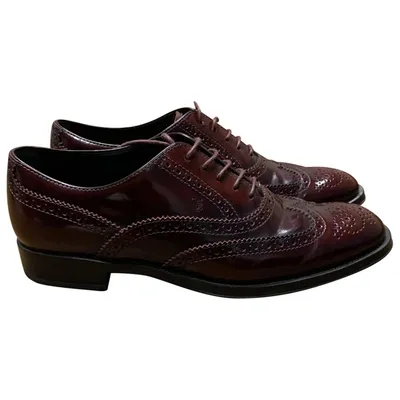 Pre-owned Tod's Leather Lace Ups In Burgundy