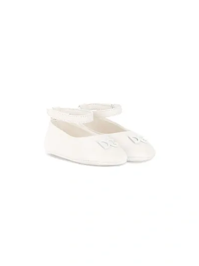 Dolce & Gabbana Babies' Logo-embroidered Ballerina Pumps In White