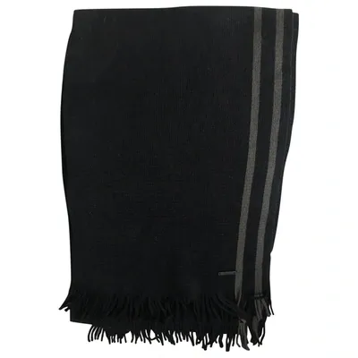 Pre-owned Hugo Boss Wool Scarf