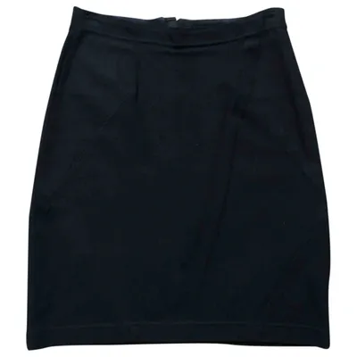 Pre-owned Hugo Boss Mid-length Skirt In Black