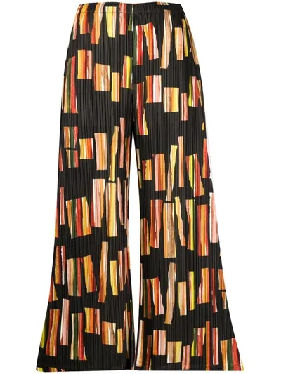 Issey Miyake Geometric-print Pleated Trousers In Black