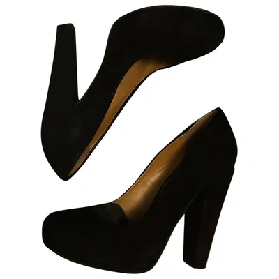 Pre-owned Carven Heels In Black