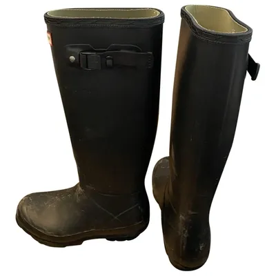 Pre-owned Hunter Wellington Boots In Black