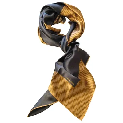 Pre-owned Giorgio Armani Silk Neckerchief In Gold