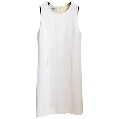 Pre-owned Chanel Linen Mid-length Dress In White