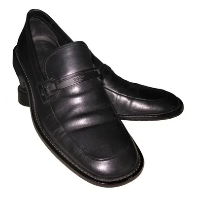 Pre-owned Hugo Boss Leather Flats In Black