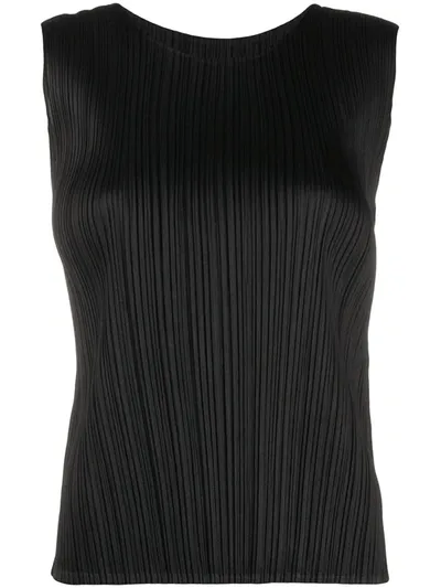 Issey Miyake Plisse Top In Black