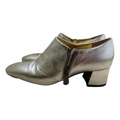 Pre-owned Bottega Veneta Leather Ankle Boots In Silver