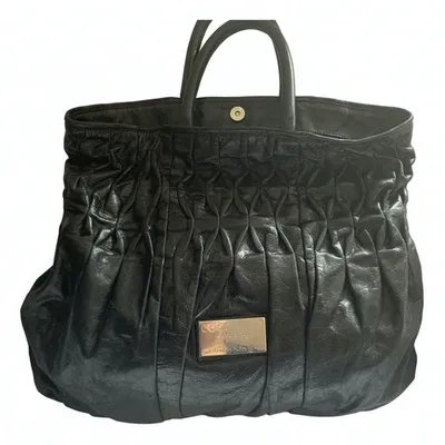 Pre-owned Coccinelle Leather Tote In Black