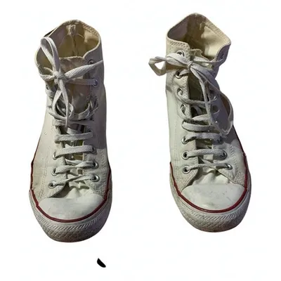 Pre-owned Converse Cloth High Trainers In White