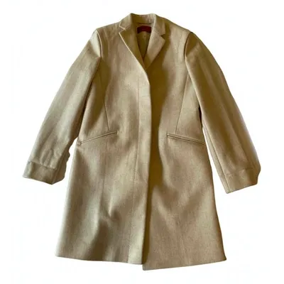 Pre-owned Hugo Boss Wool Coat In Ecru