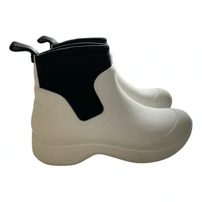 Pre-owned Celine White Rubber Ankle Boots