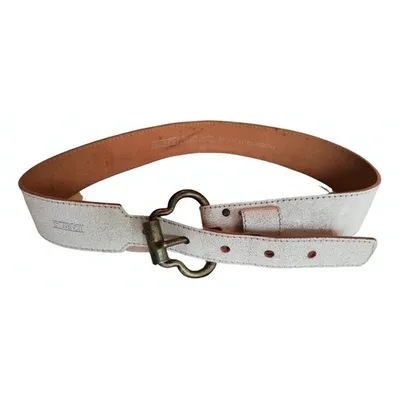 Pre-owned Closed Leather Belt In Ecru