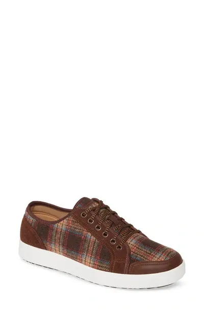 Traq By Alegria Alegria Lyriq Sneaker In Flannely Brown Fabric