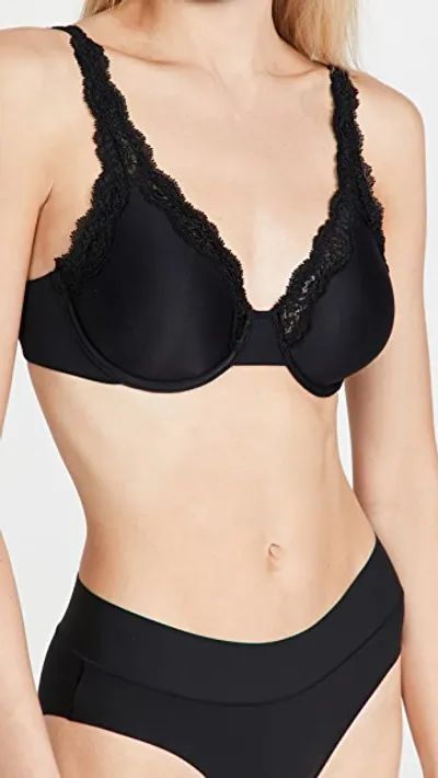 Wacoal Women's Softly Styled Lace-trim Underwire Bra In Black