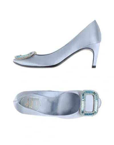 Roger Vivier Pumps In Blue