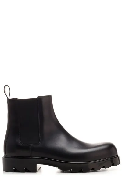 Bottega Veneta Strut Leather Chelsea Boots In Black