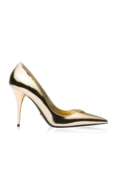 Prada 85mm Logo-plaque Leather Pumps In Gold