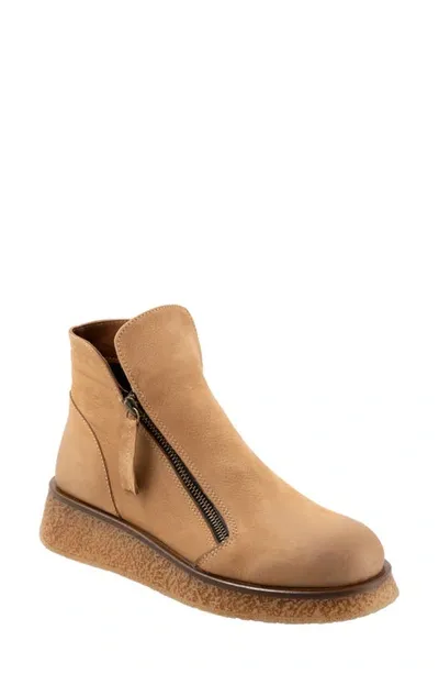 Bueno Phoenix Zip Bootie In Desert Nubuck