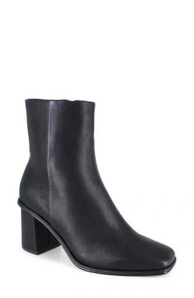 Splendid Vale Bootie In Black