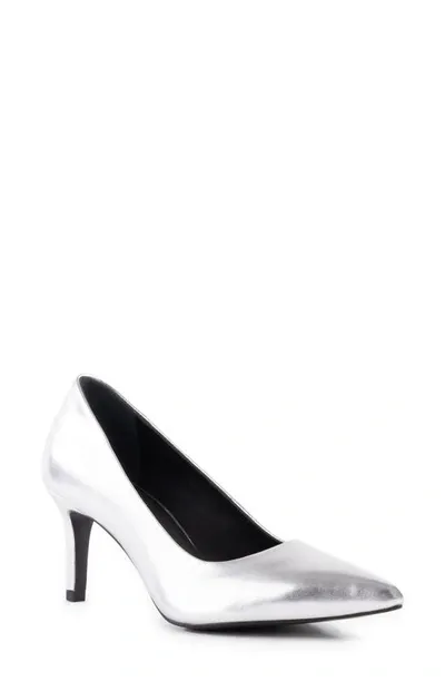 Seychelles Motive Pointed Toe Pump In Silver