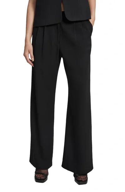 Bardot Sloane Pleated Straight Leg Pants In Black