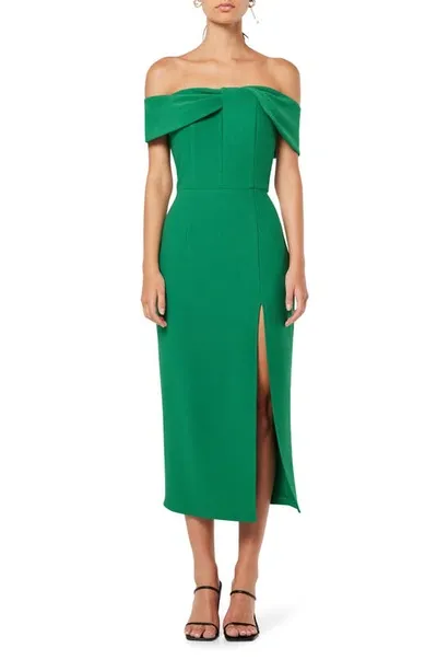 Elliatt Off The Shoulder Sheath Midi Dress In Green