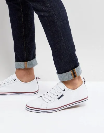 Ben Sherman Lace Up Stripe Sole Sneakers In White