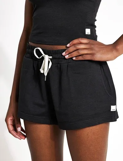 Vuori Halo Performance Short In Black