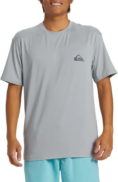 Quiksilver Everyday Surf Short Sleeve Rashguard In Quarry