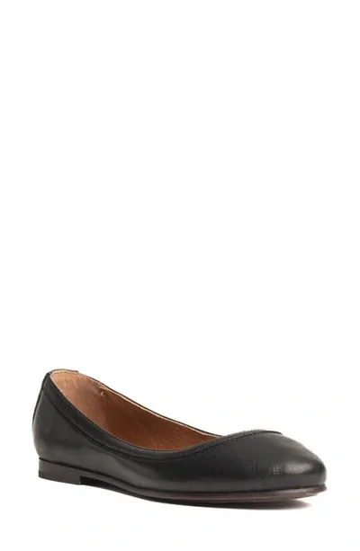 Frye Carson Ballet Flat In Black Cabra Veg