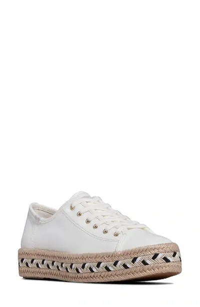 Keds Triple Kick Sneaker In Natural Canvas